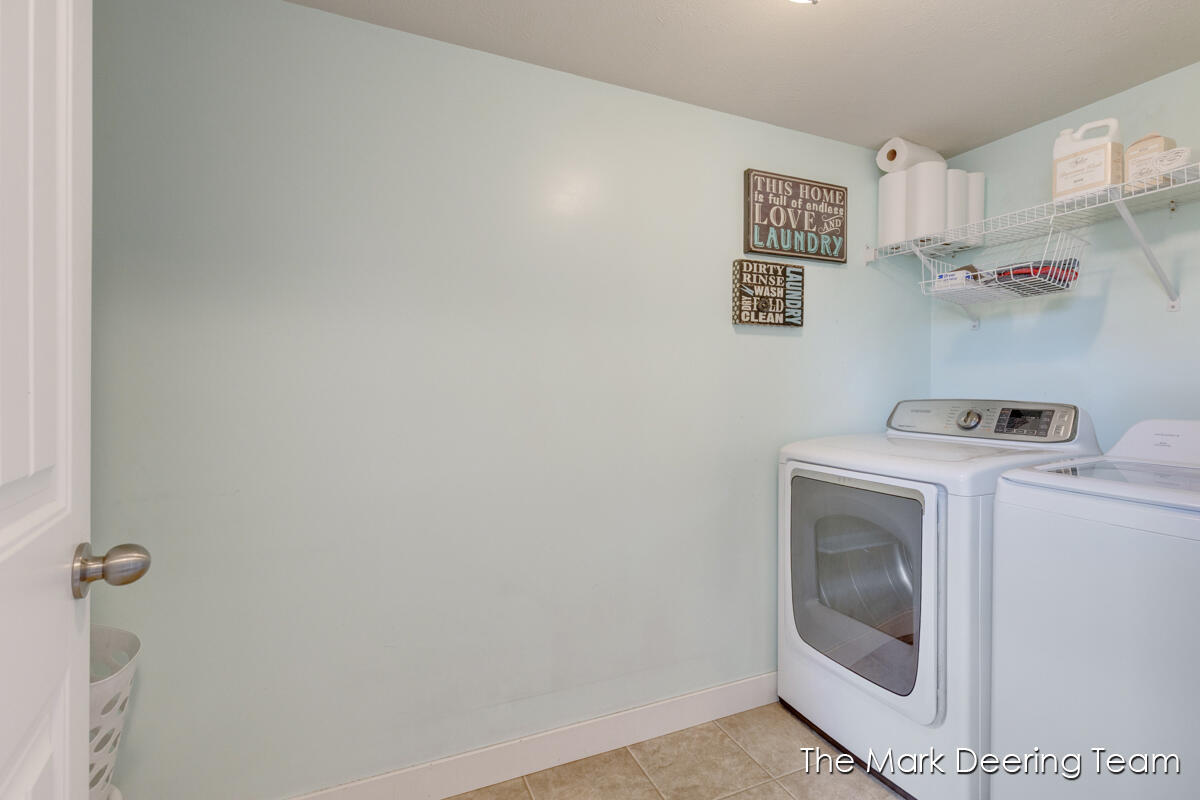 8471 45th Street, Ada, MI, 49301-9254