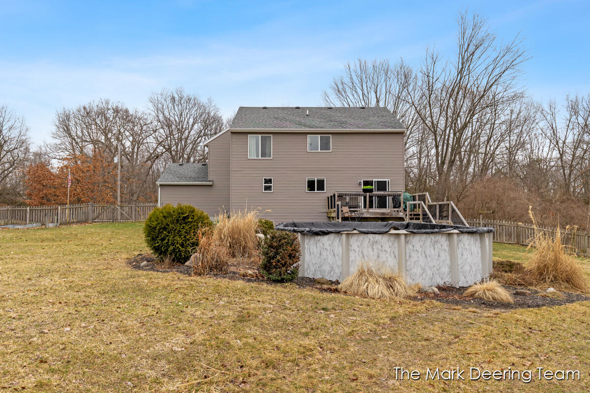 8471 45th Street, Ada, MI, 49301-9254