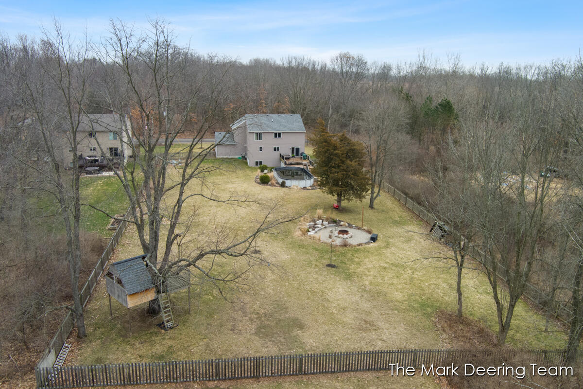 8471 45th Street, Ada, MI, 49301-9254