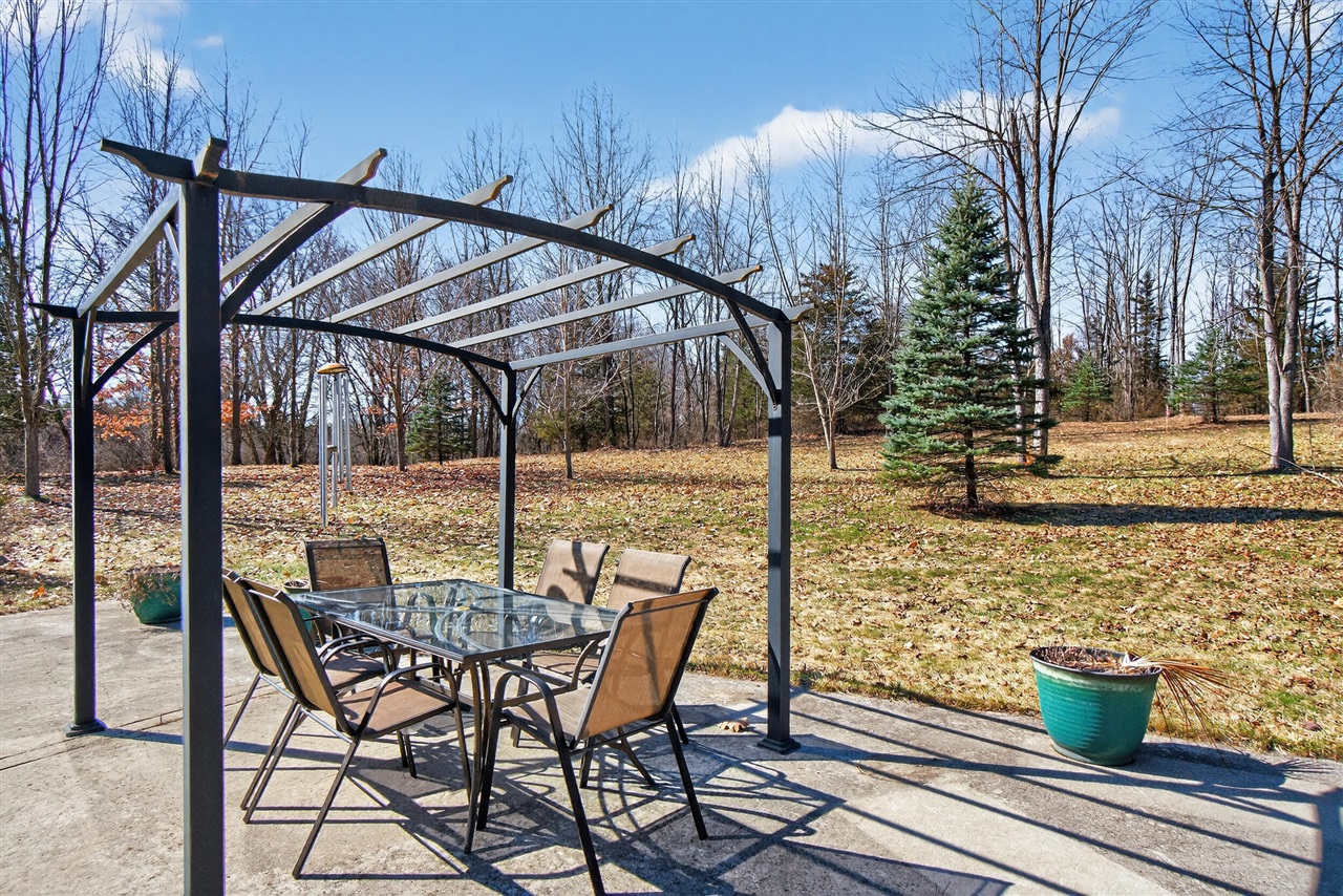 6820 Bowerman Road, Horton, MI, 49246-9511