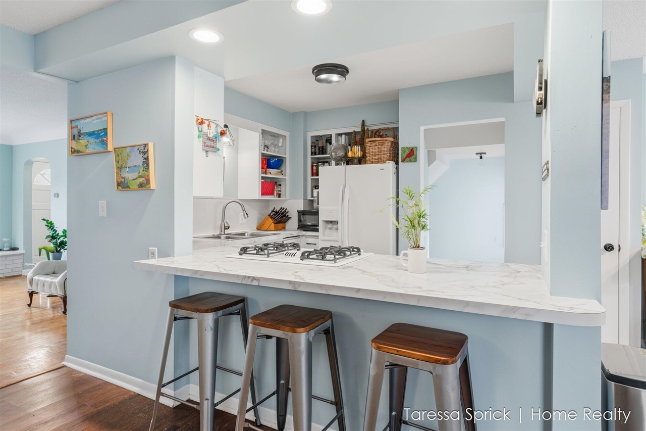 112 Cambridge Avenue, Holland, MI, 49423