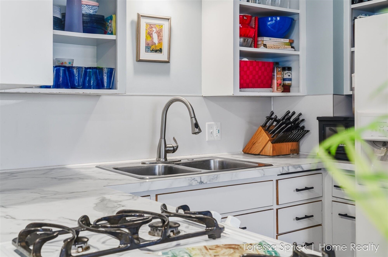 112 Cambridge Avenue, Holland, MI, 49423