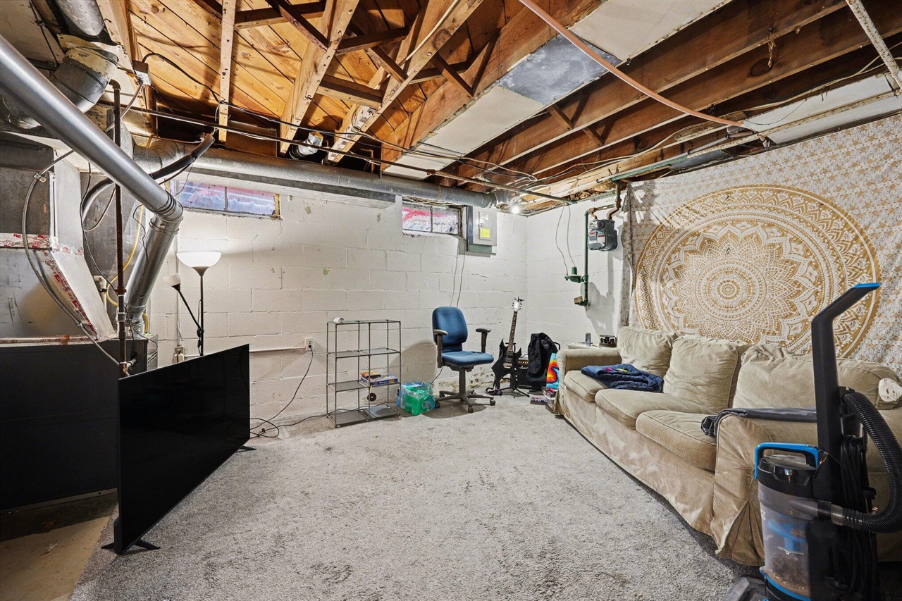 1945 Galewood Avenue, Wyoming, MI, 49509-1409