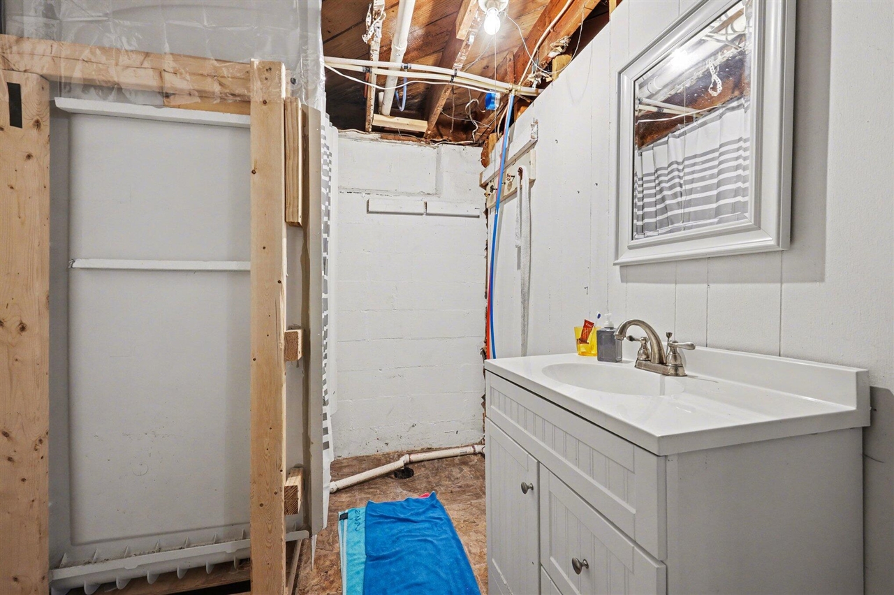 1945 Galewood Avenue, Wyoming, MI, 49509-1409