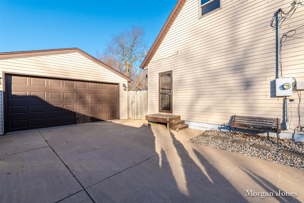 Homes for sale in Saranac, MI | 187 Washington St, Saranac, MI 48881 | MLS# 70519005