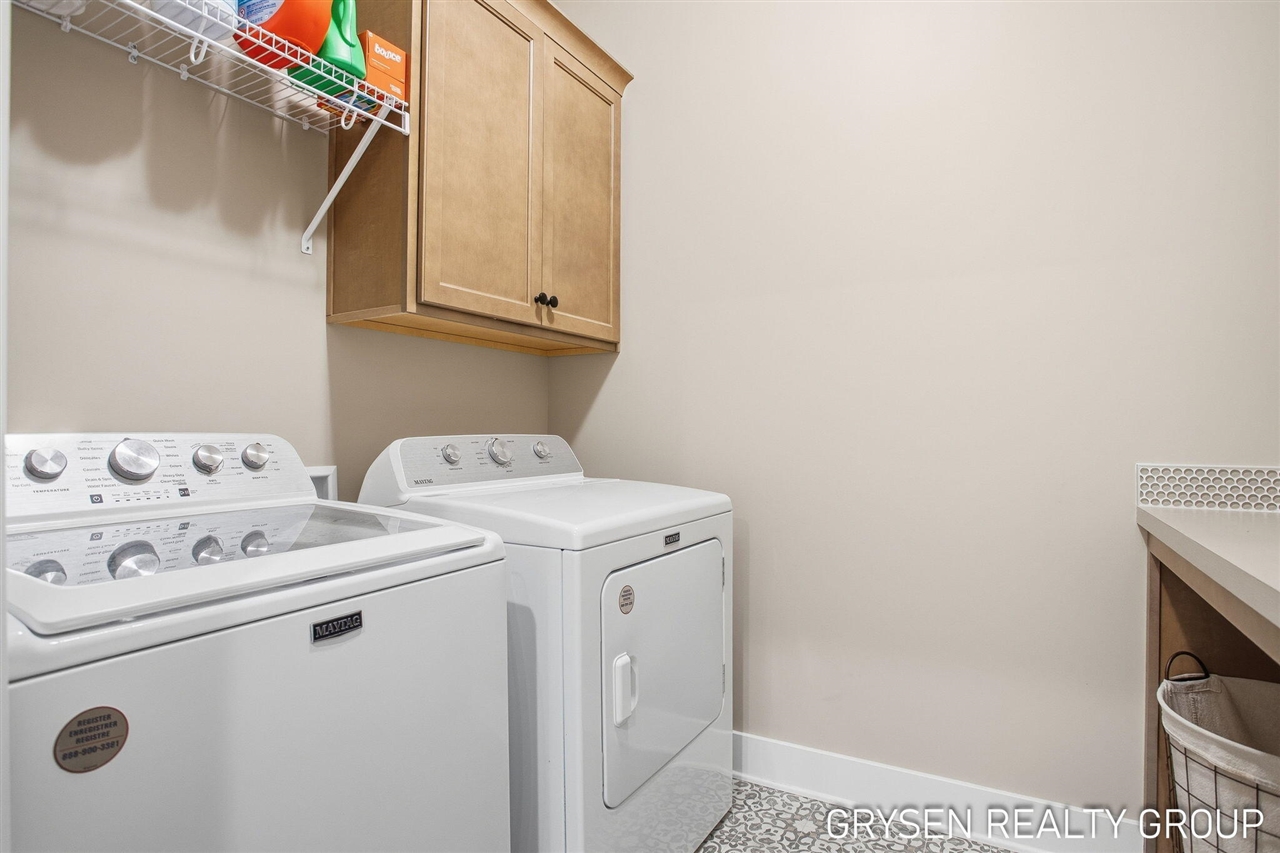 6657 Maria Drive, Hudsonville, MI, 49426-9820