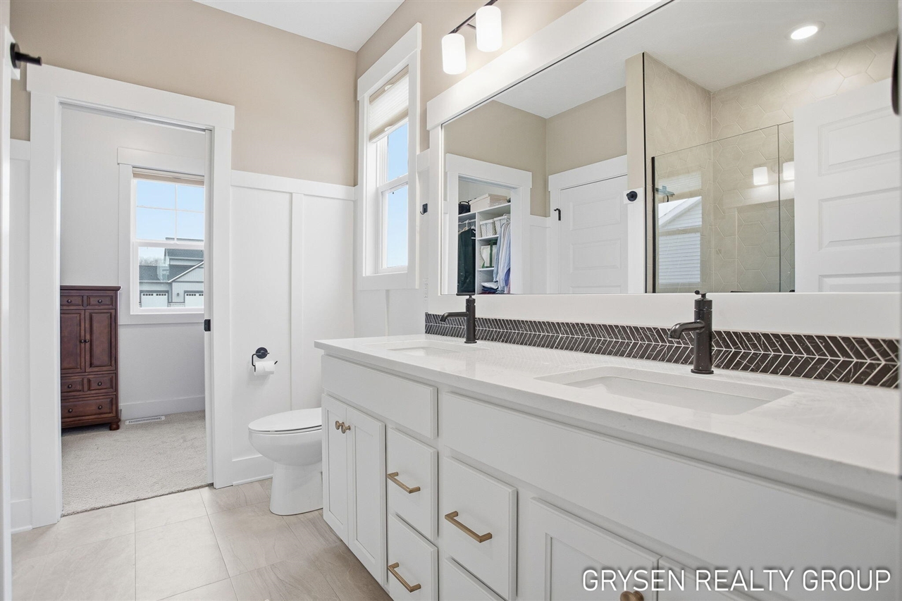 6657 Maria Drive, Hudsonville, MI, 49426-9820