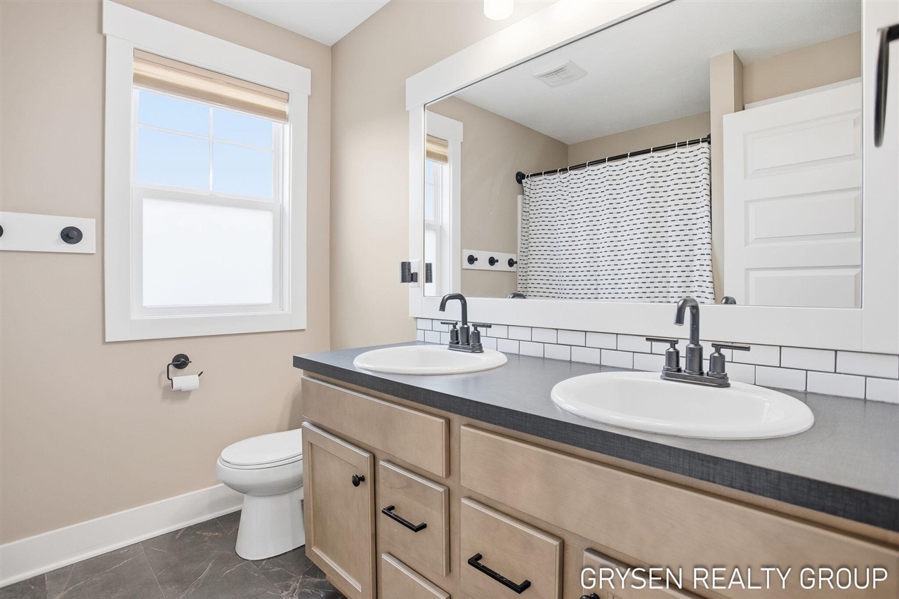 6657 Maria Drive, Hudsonville, MI, 49426-9820