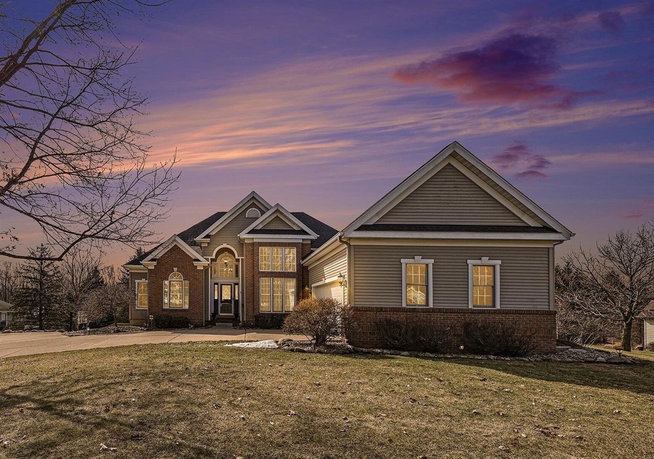 4849 Indian Creek Drive, Jackson, MI, 49201-7903