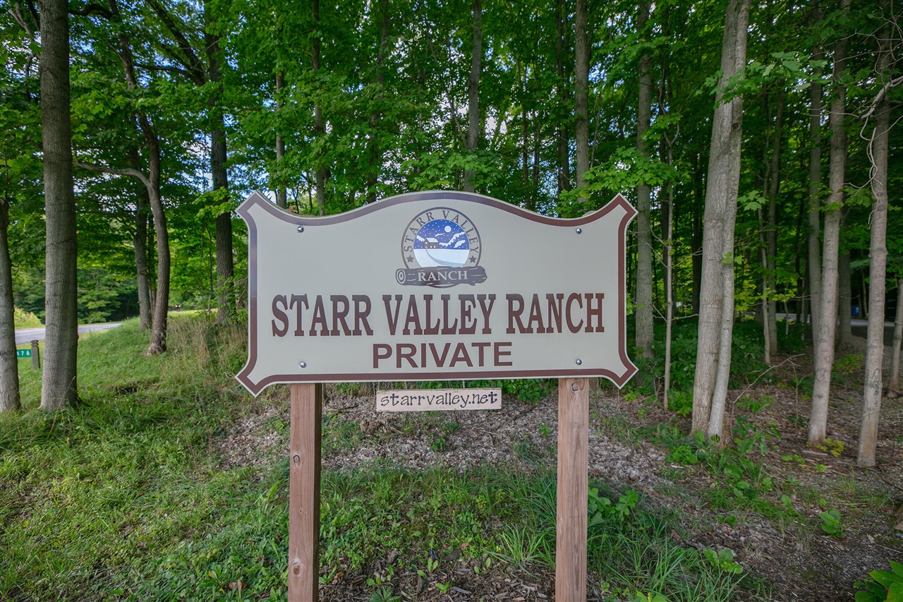 331 Charlestown Colony UNIT&nbsp;18, Buchanan, MI, 49107-8224