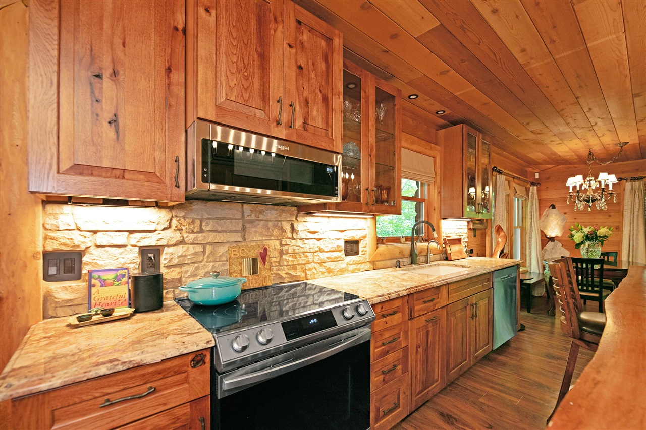 331 Charlestown Colony UNIT&nbsp;18, Buchanan, MI, 49107-8224