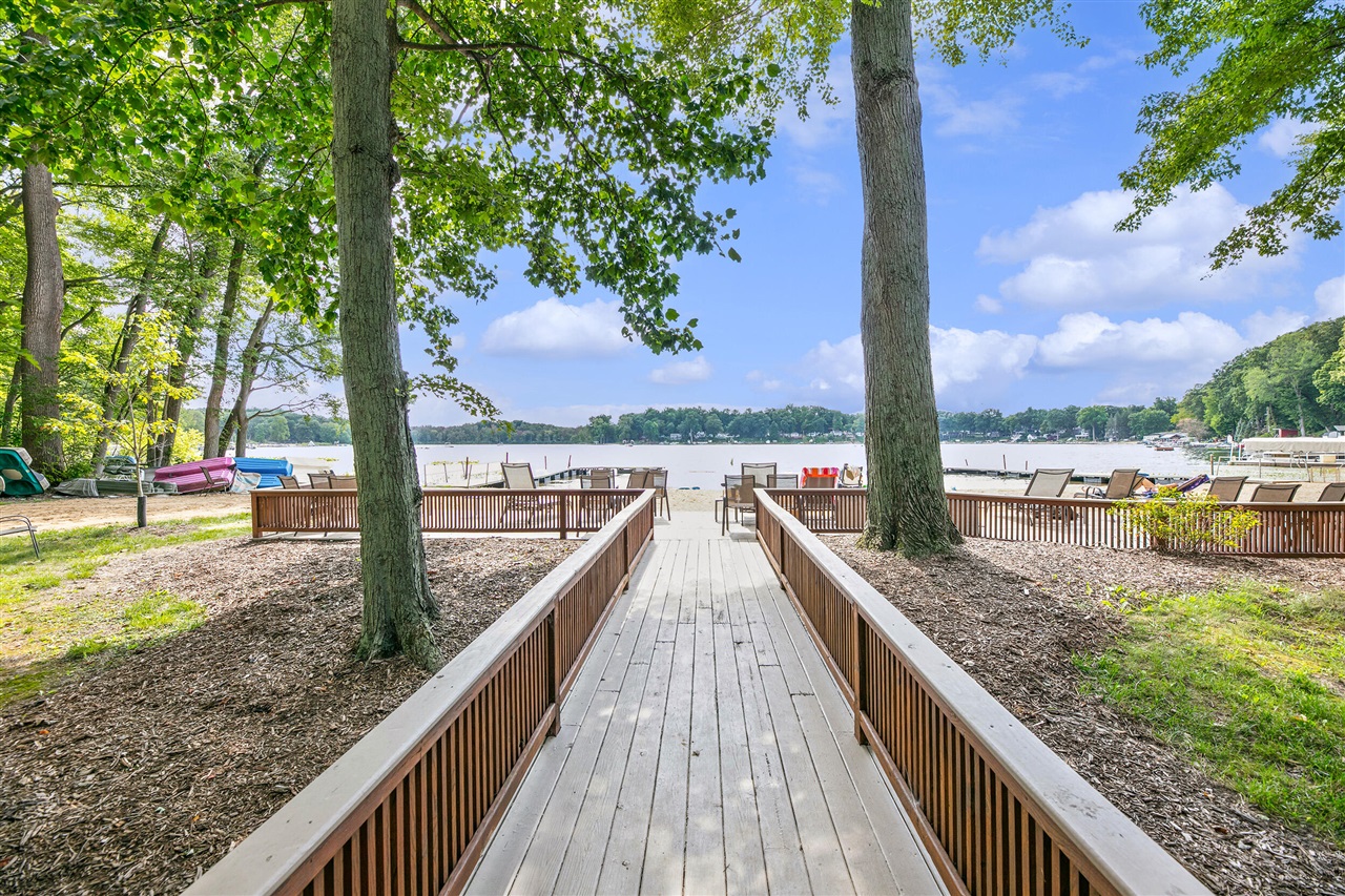 331 Charlestown Colony UNIT&nbsp;18, Buchanan, MI, 49107-8224