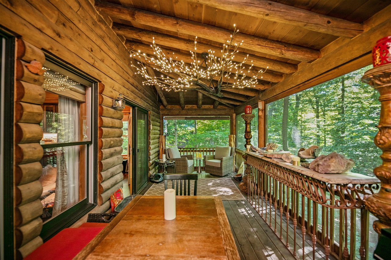 331 Charlestown Colony UNIT&nbsp;18, Buchanan, MI, 49107-8224
