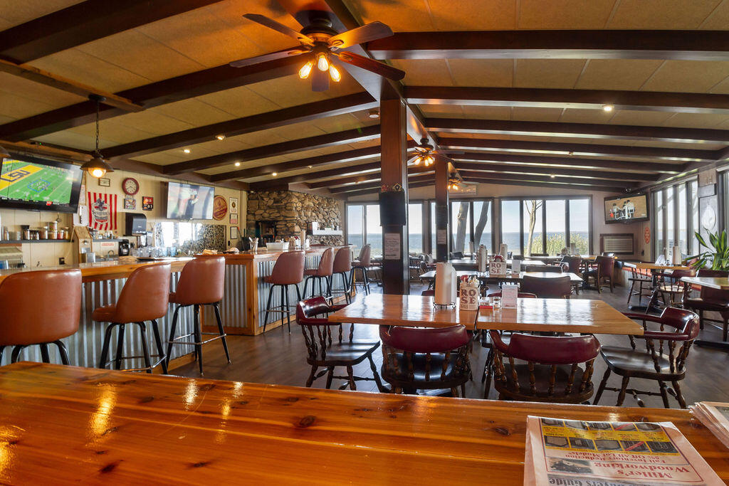 104 W Houghton Lake Drive, Prudenville, MI, 48651-8407