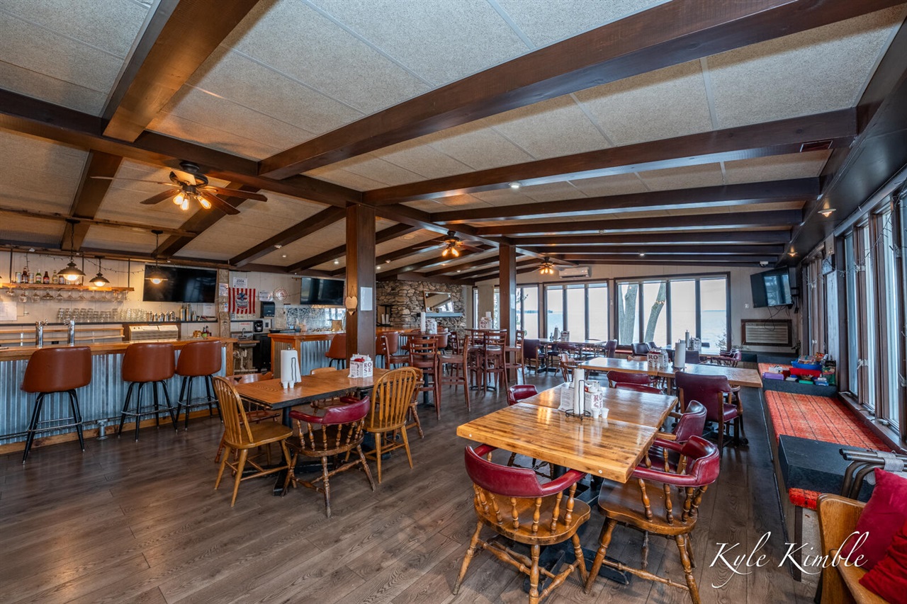 104 W Houghton Lake Drive, Prudenville, MI, 48651-8407