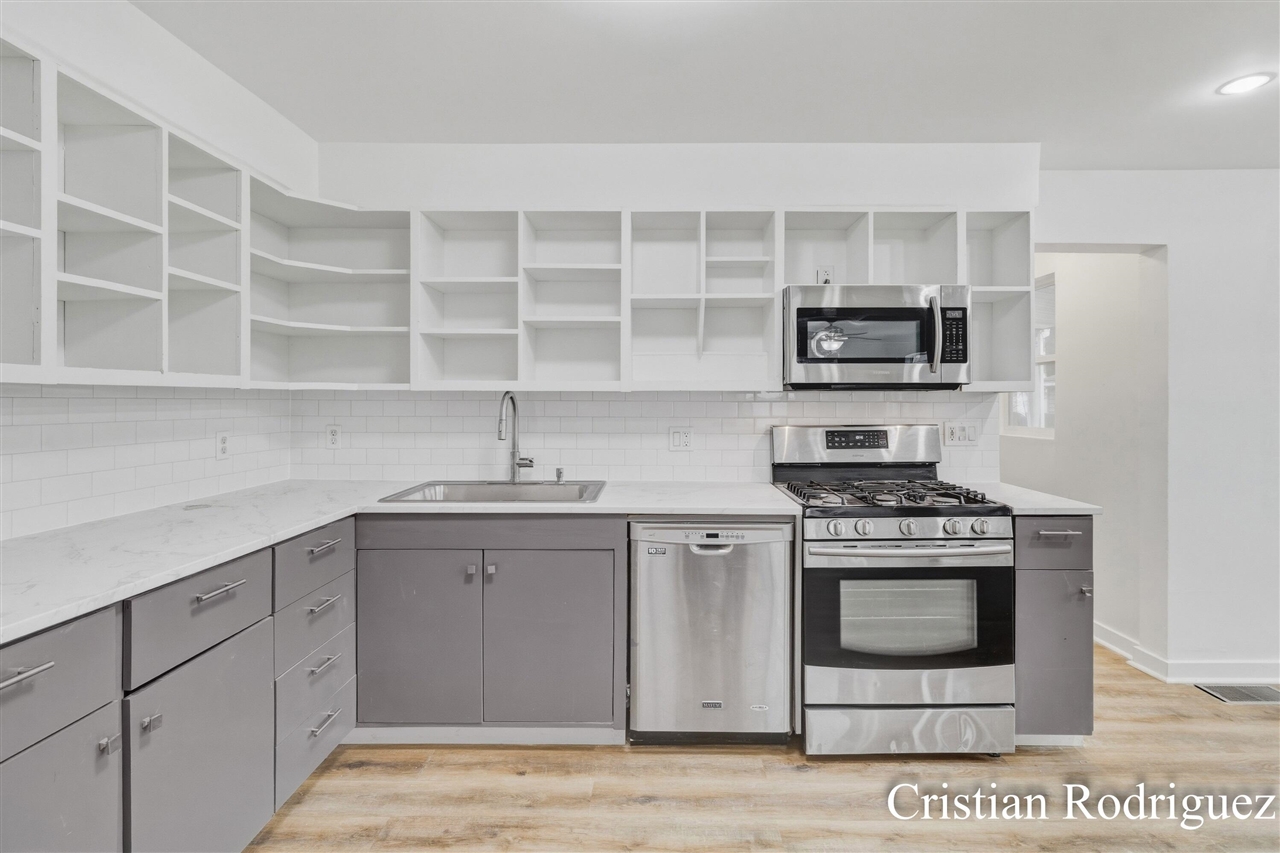 2232 Avon Avenue, Wyoming, MI, 49519