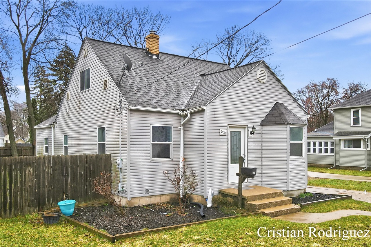 2232 Avon Avenue, Wyoming, MI, 49519