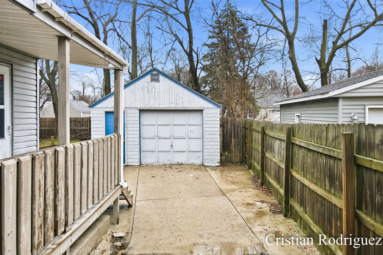 2232 Avon Avenue, Wyoming, MI, 49519