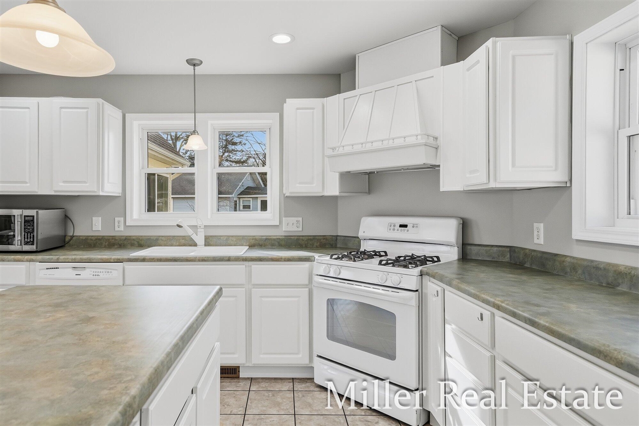 Homes for sale in Shelbyville, MI | 4029 Grandview Dr, Shelbyville, MI 49344 | MLS# 70519044