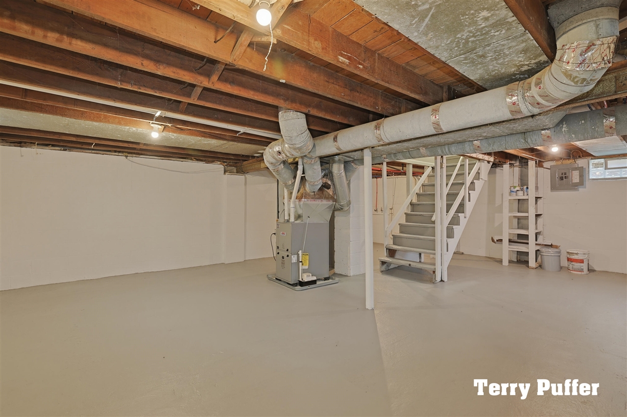 825 Stevens Street, Muskegon, MI, 49442-2125