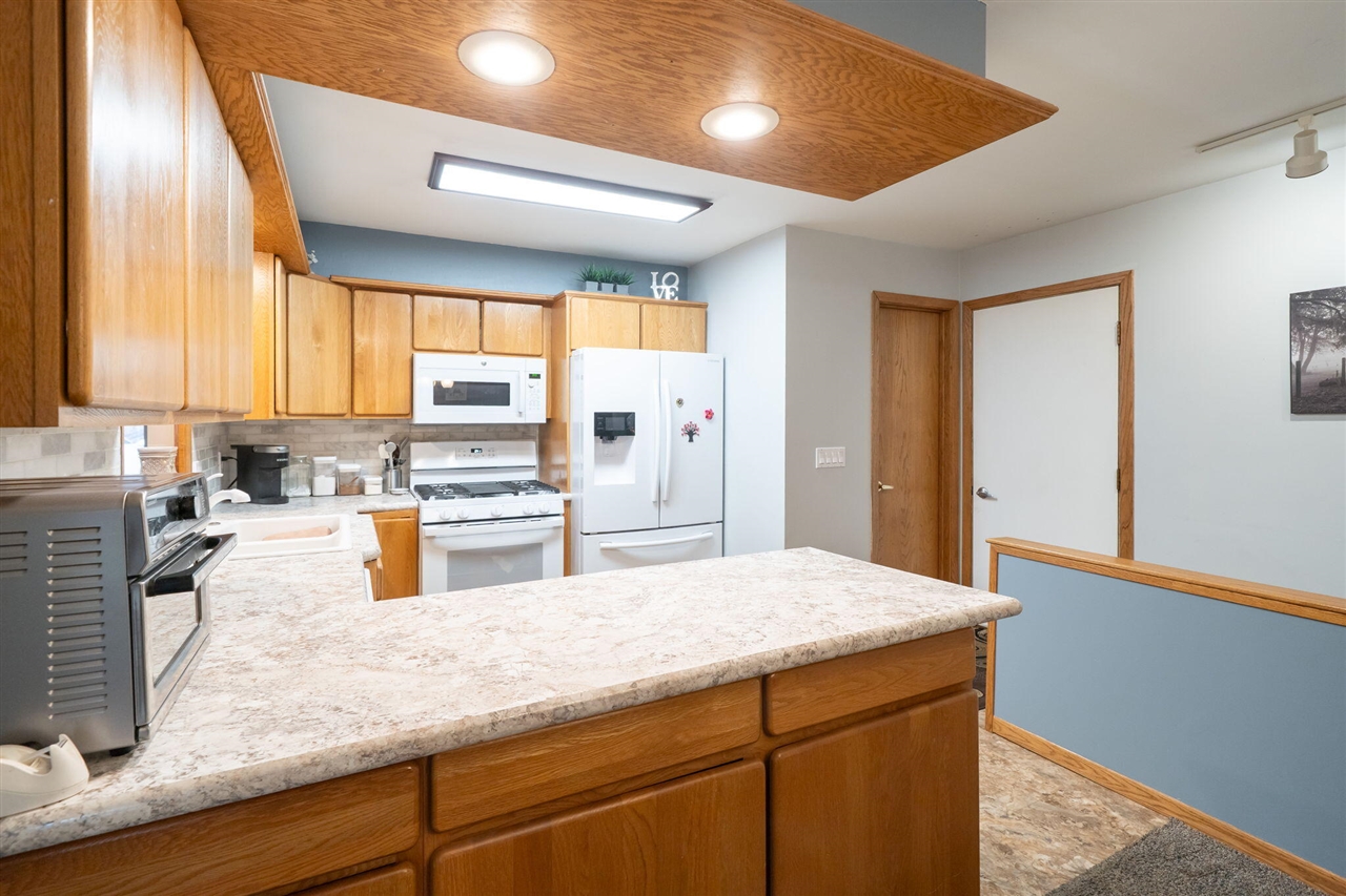 3351 Perry Avenue, Wyoming, MI, 49519-3233