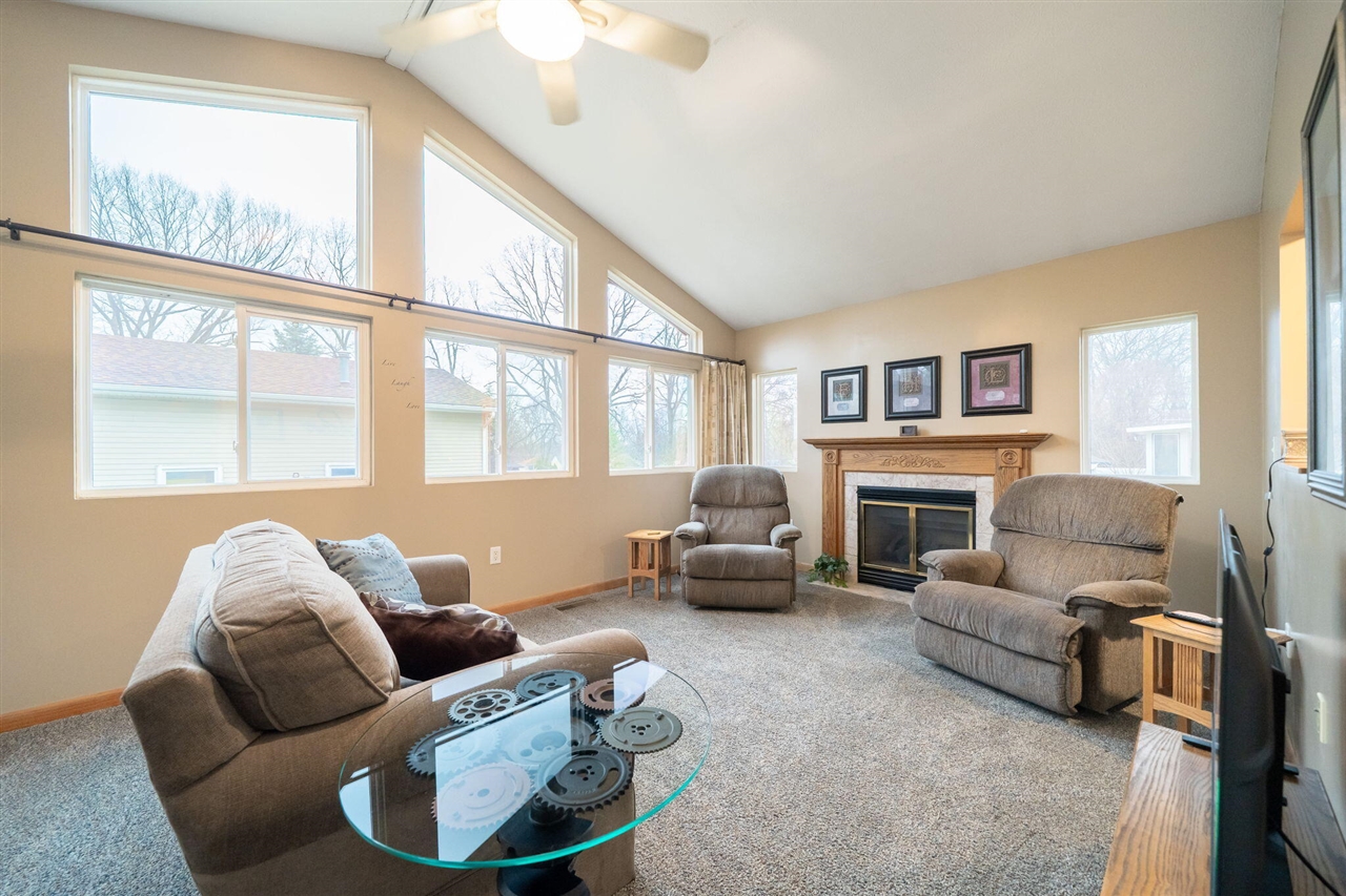 3351 Perry Avenue, Wyoming, MI, 49519-3233