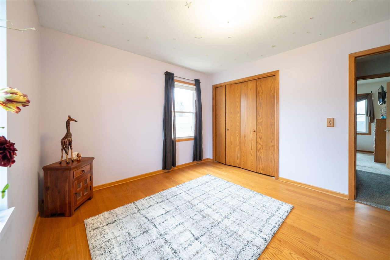 3351 Perry Avenue, Wyoming, MI, 49519-3233