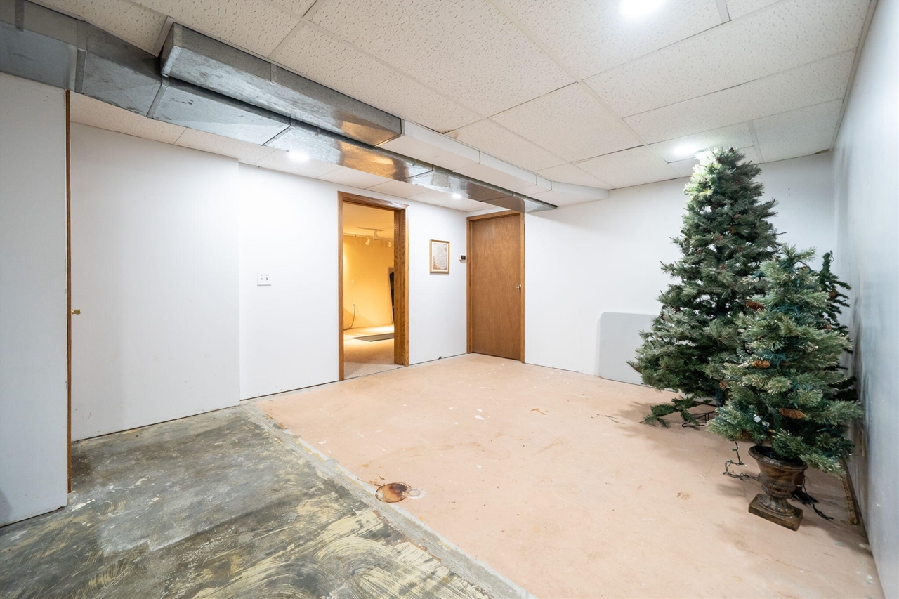 3351 Perry Avenue, Wyoming, MI, 49519-3233