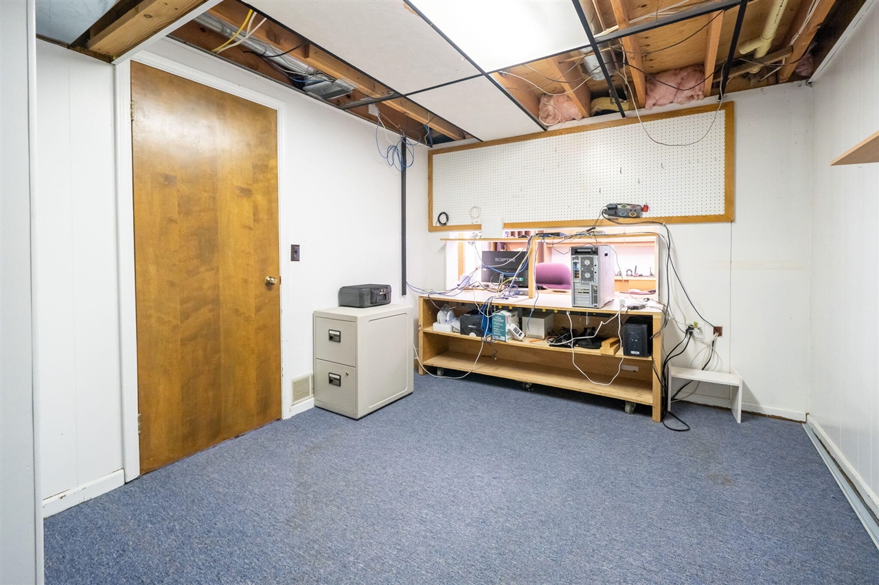 3351 Perry Avenue, Wyoming, MI, 49519-3233