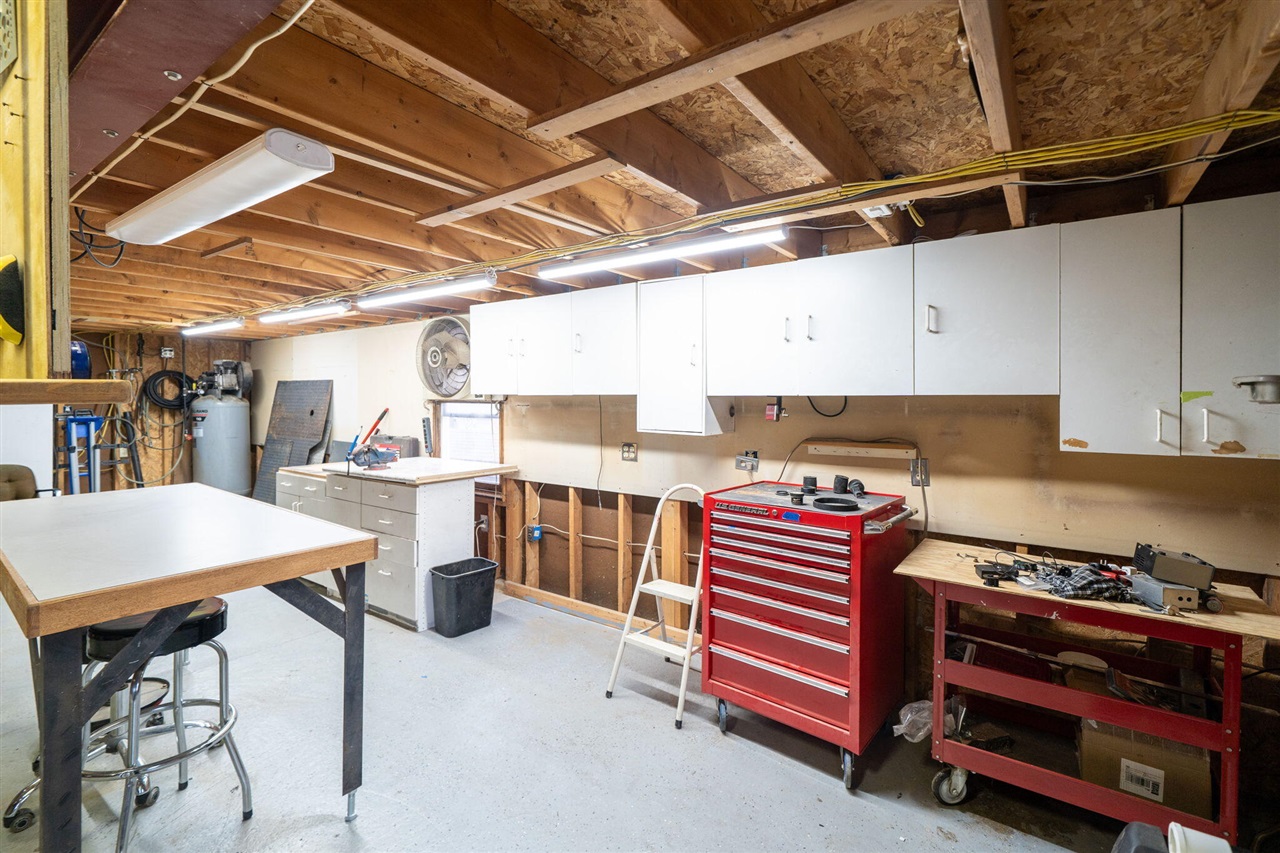 3351 Perry Avenue, Wyoming, MI, 49519-3233