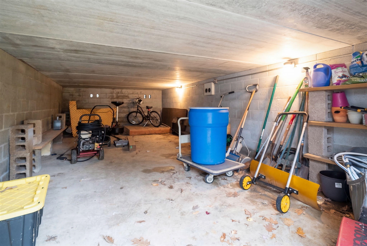 3351 Perry Avenue, Wyoming, MI, 49519-3233