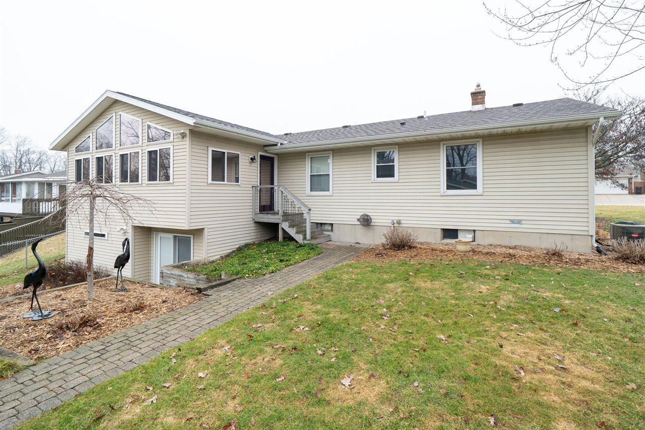 3351 Perry Avenue, Wyoming, MI, 49519-3233