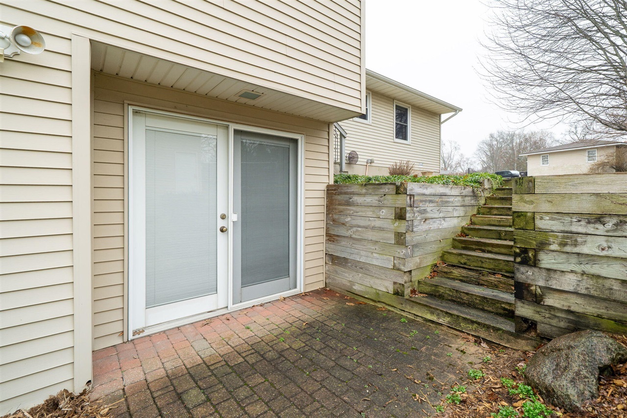 3351 Perry Avenue, Wyoming, MI, 49519-3233