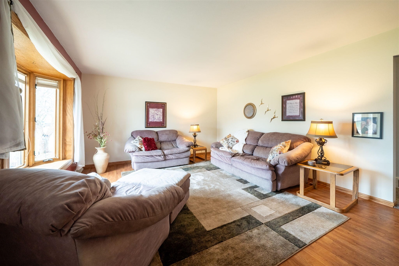 3351 Perry Avenue, Wyoming, MI, 49519-3233