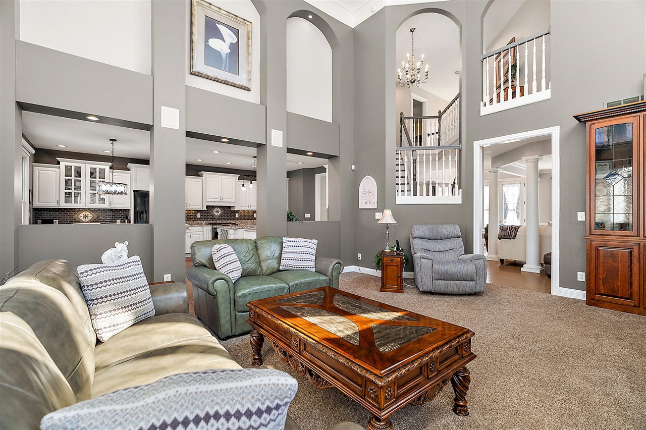 5052 S Dickinson Court, Saint Joseph, MI, 49085-8692