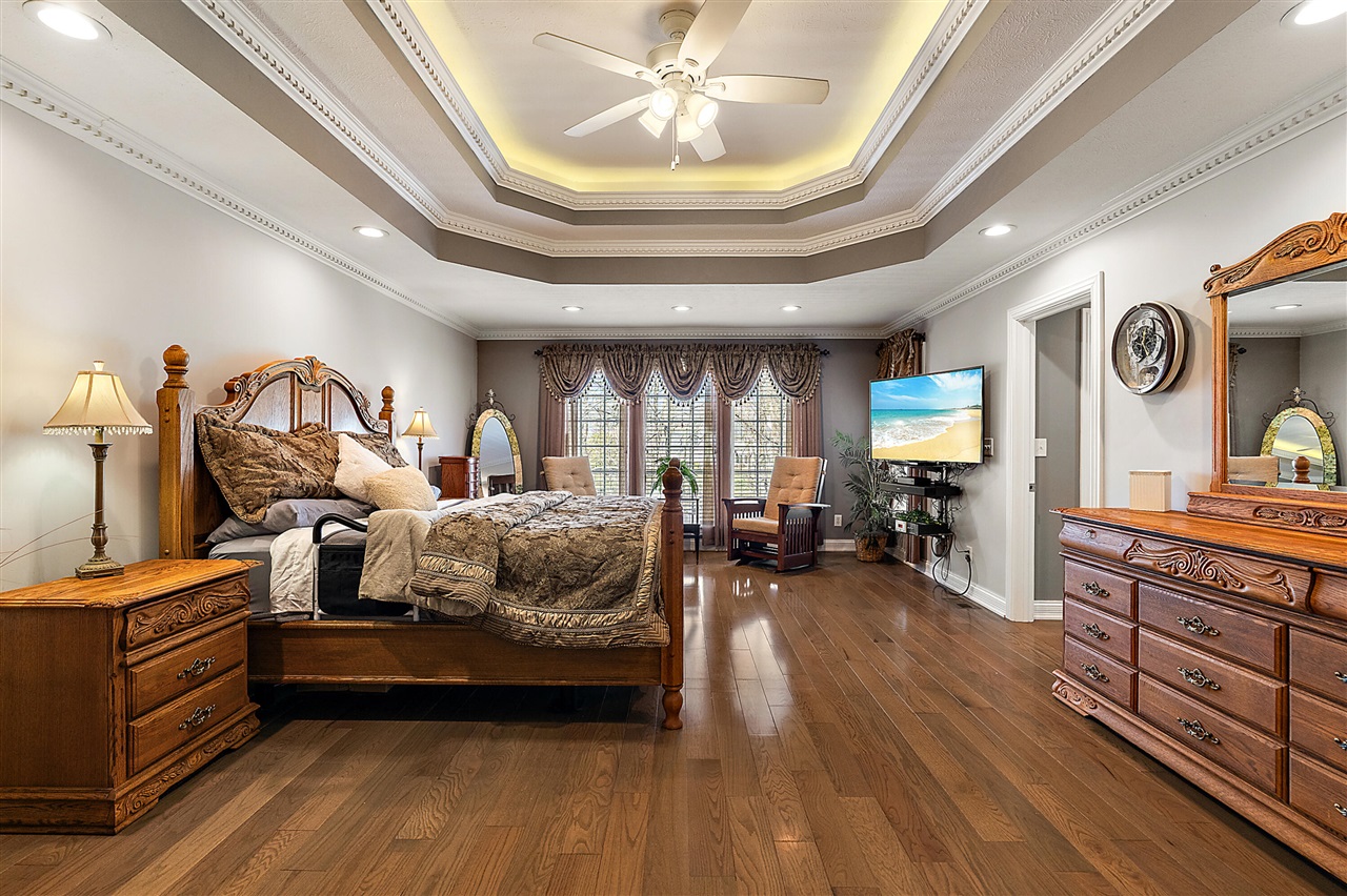 5052 S Dickinson Court, Saint Joseph, MI, 49085-8692