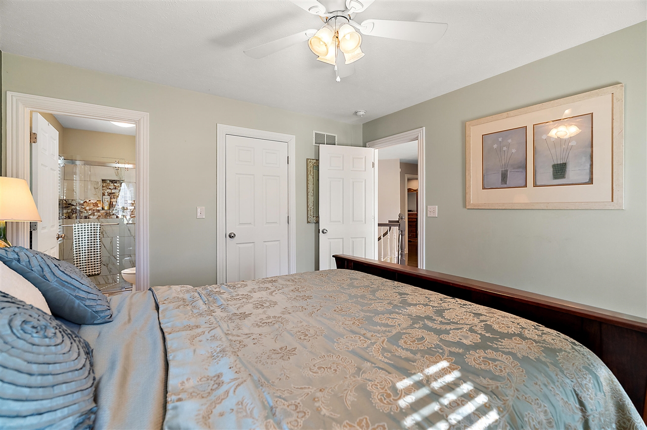 5052 S Dickinson Court, Saint Joseph, MI, 49085-8692