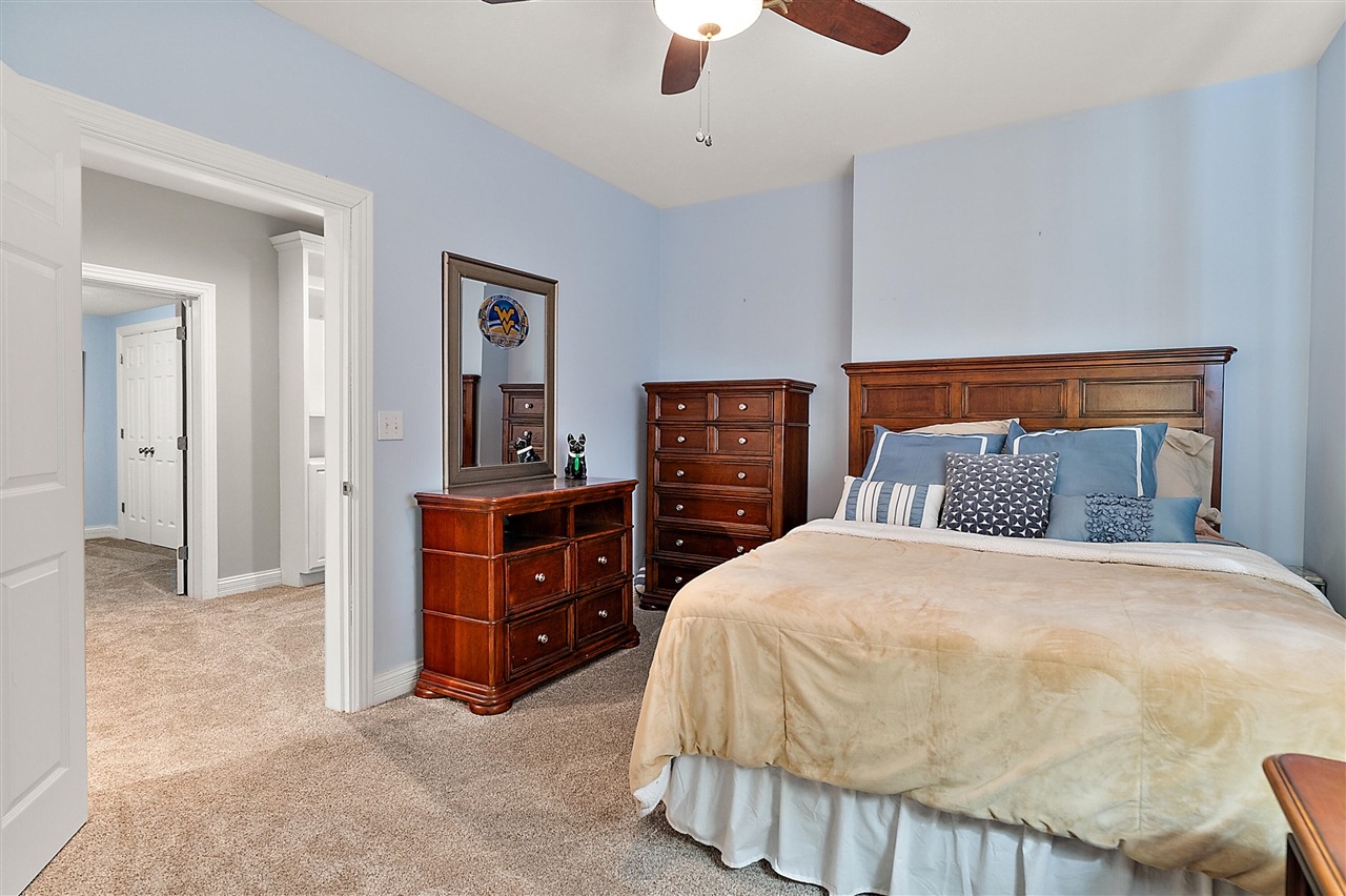 5052 S Dickinson Court, Saint Joseph, MI, 49085-8692