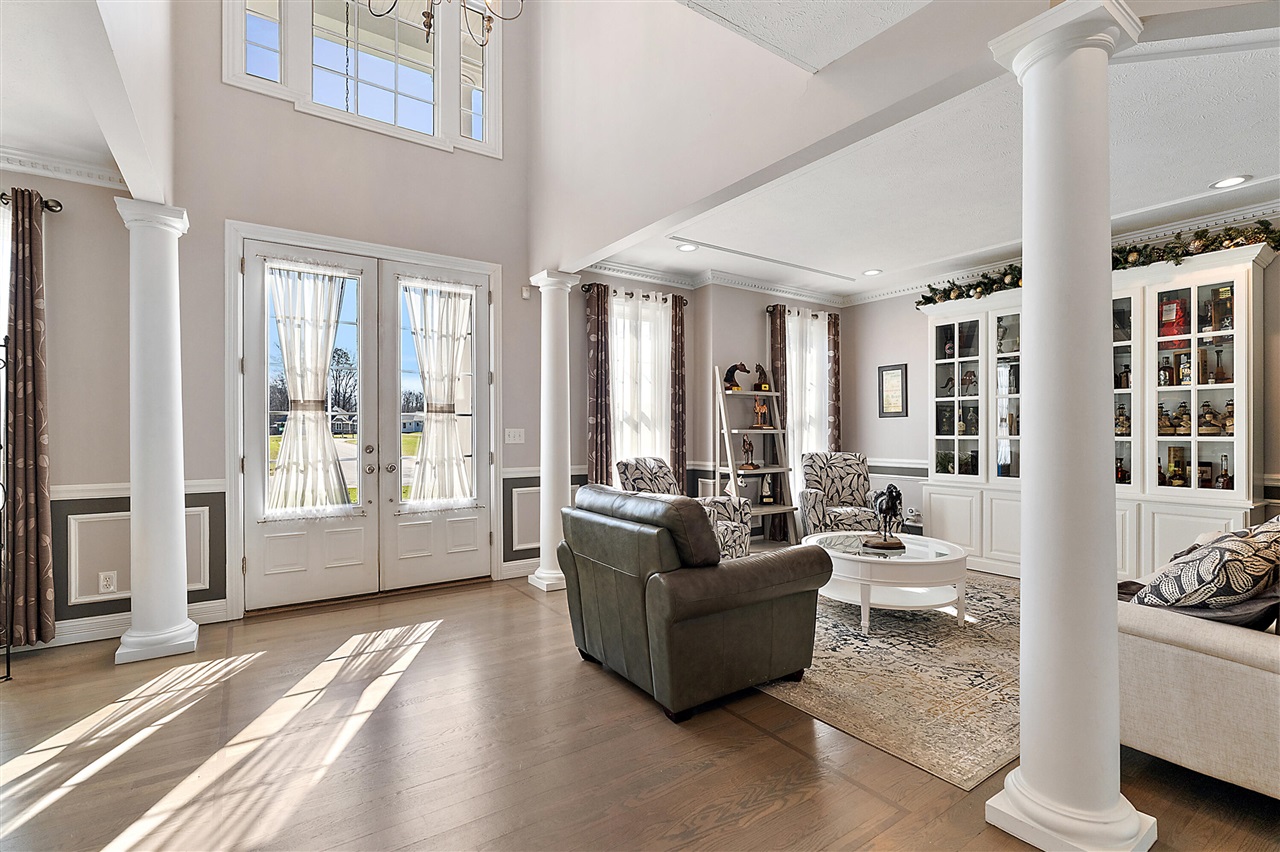 5052 S Dickinson Court, Saint Joseph, MI, 49085-8692