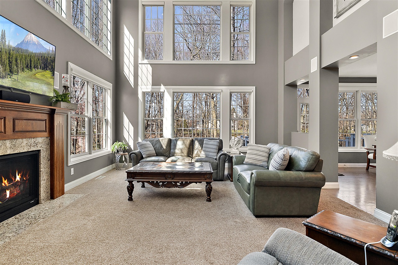 5052 S Dickinson Court, Saint Joseph, MI, 49085-8692