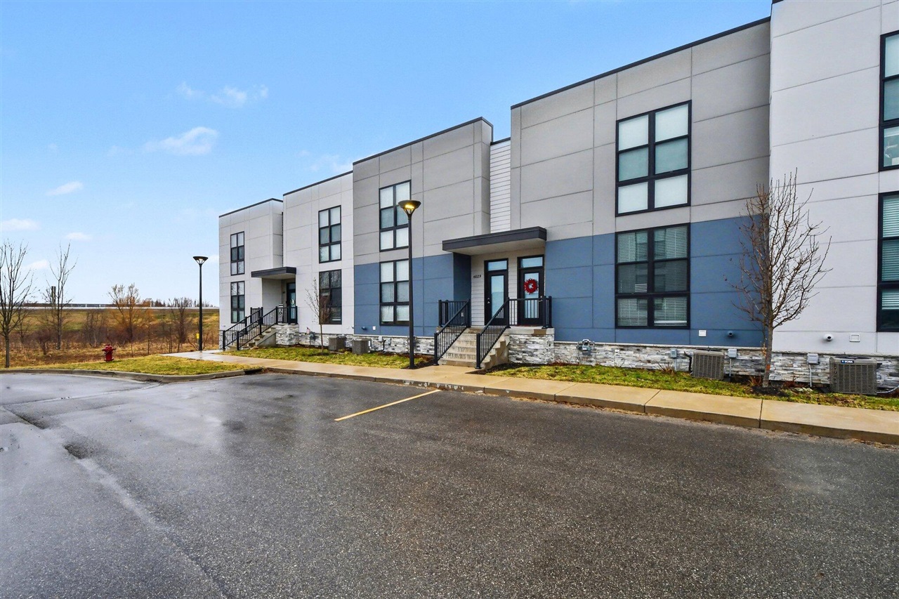 6029 Port View Drive, Grand Rapids, MI, 49512-9667