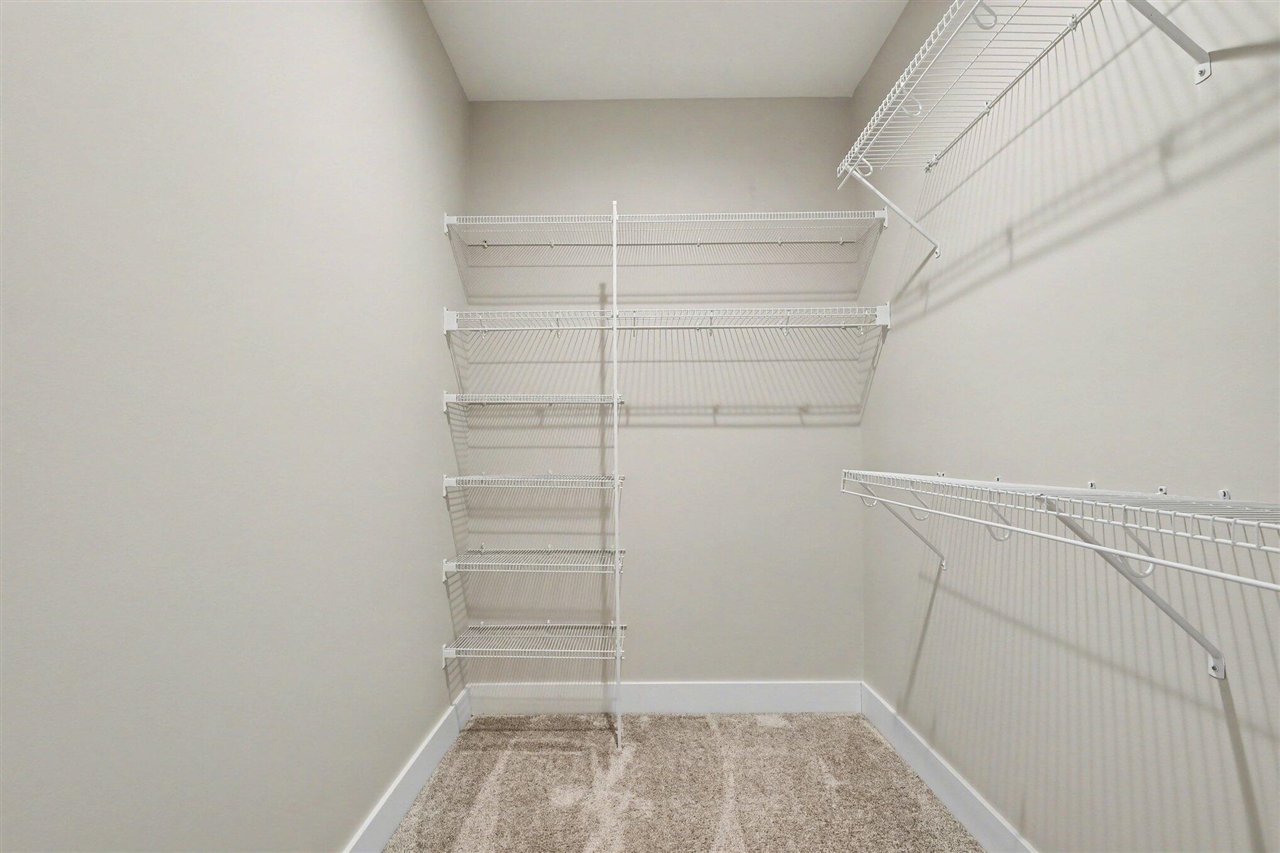 6029 Port View Drive, Grand Rapids, MI, 49512-9667