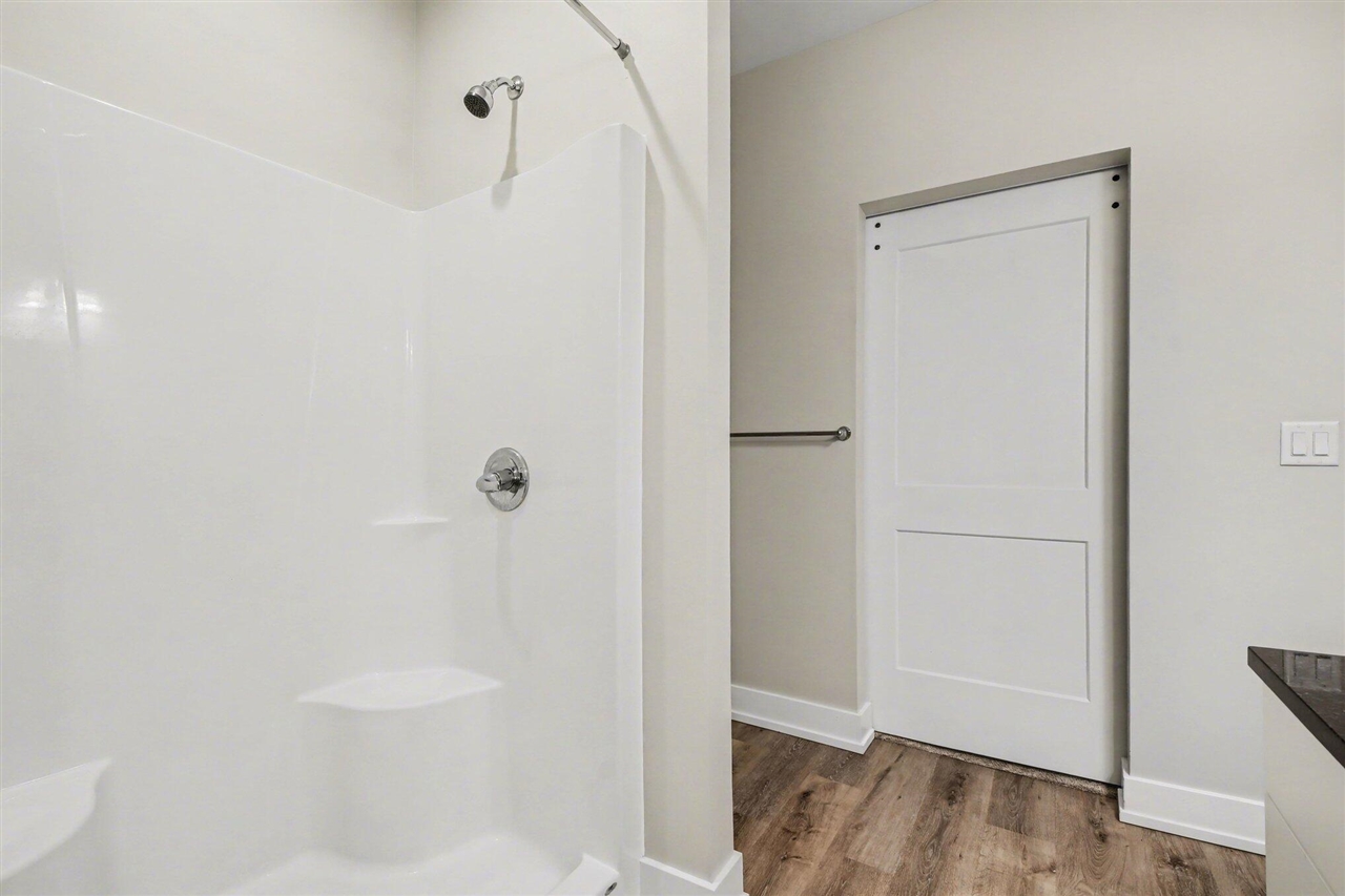 6029 Port View Drive, Grand Rapids, MI, 49512-9667