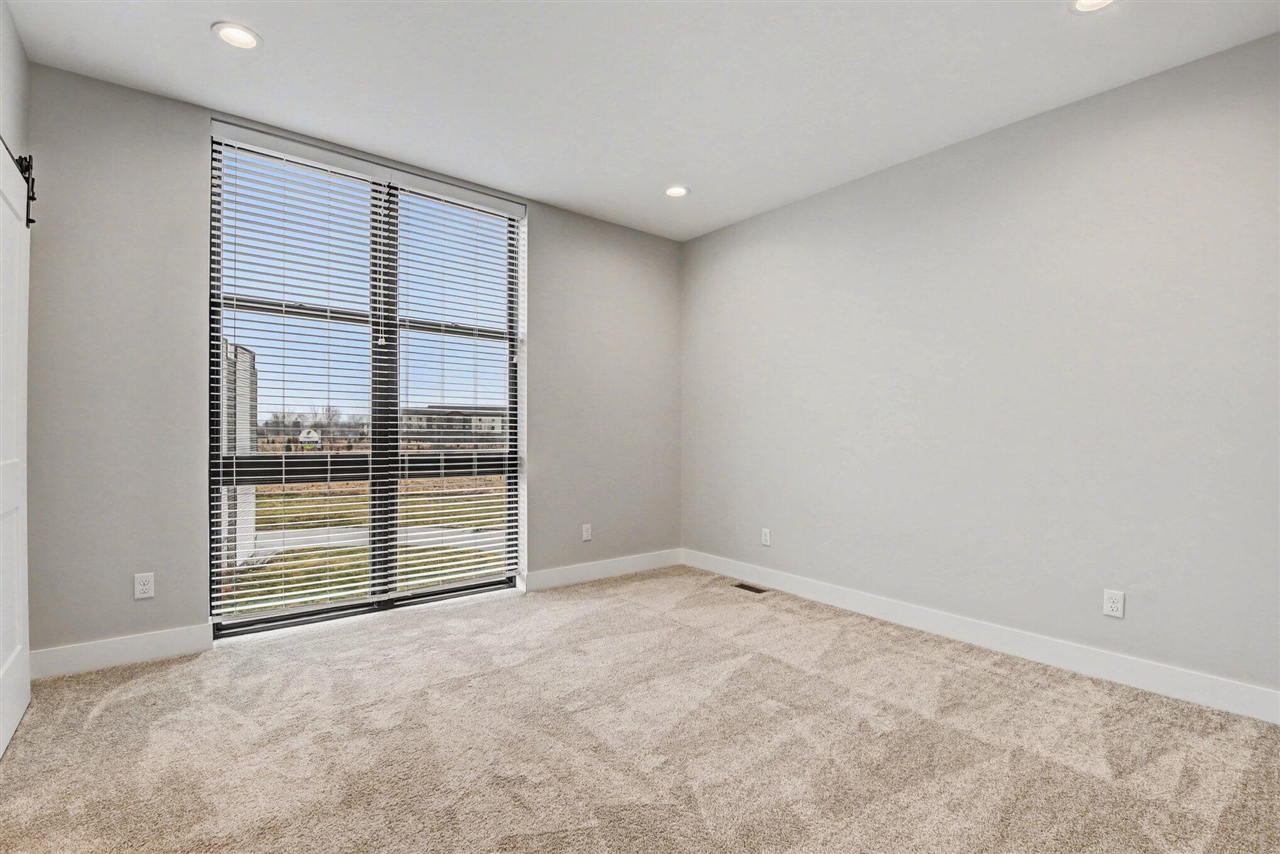 6029 Port View Drive, Grand Rapids, MI, 49512-9667