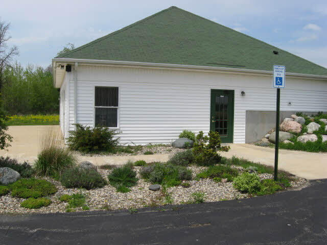 27581 M 43, Paw Paw, MI, 49079-9439