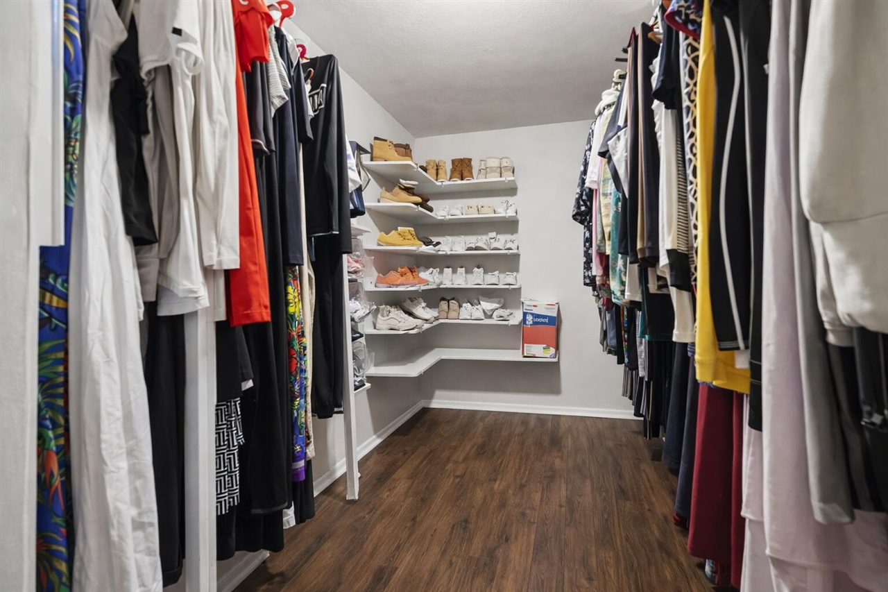 72157 Beacon Court, South Haven, MI, 49090-7902