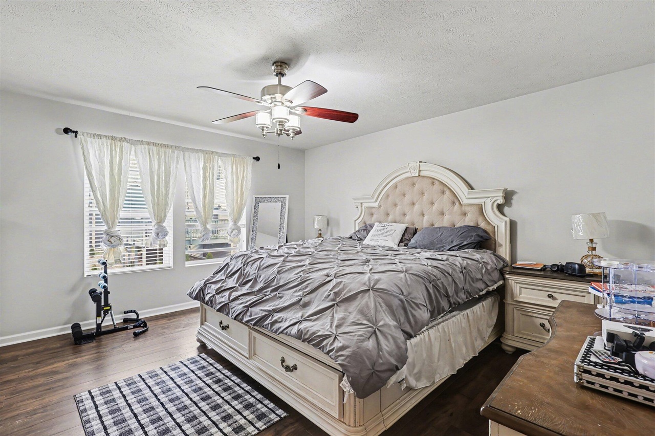 72157 Beacon Court, South Haven, MI, 49090-7902