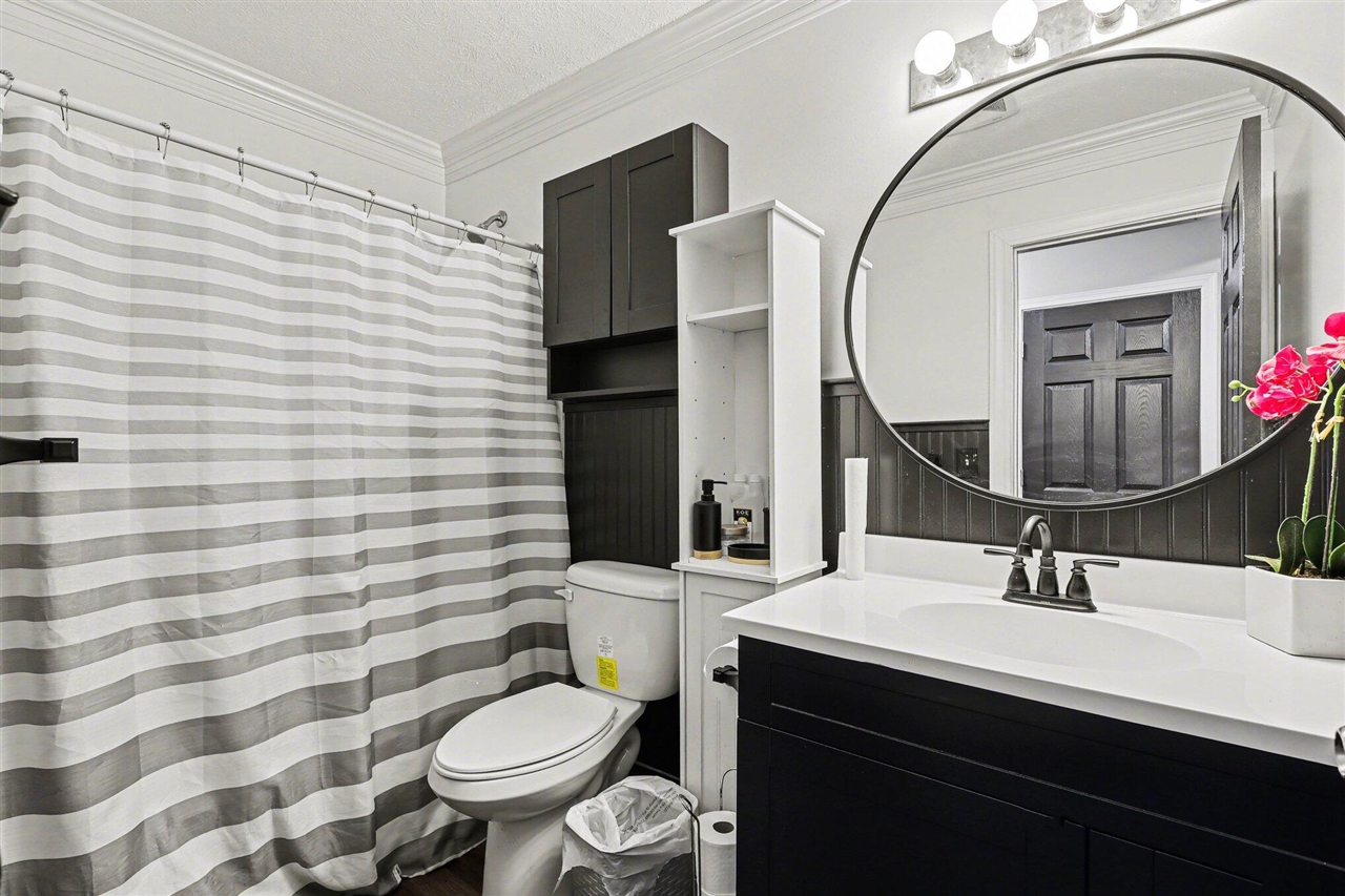 72157 Beacon Court, South Haven, MI, 49090-7902