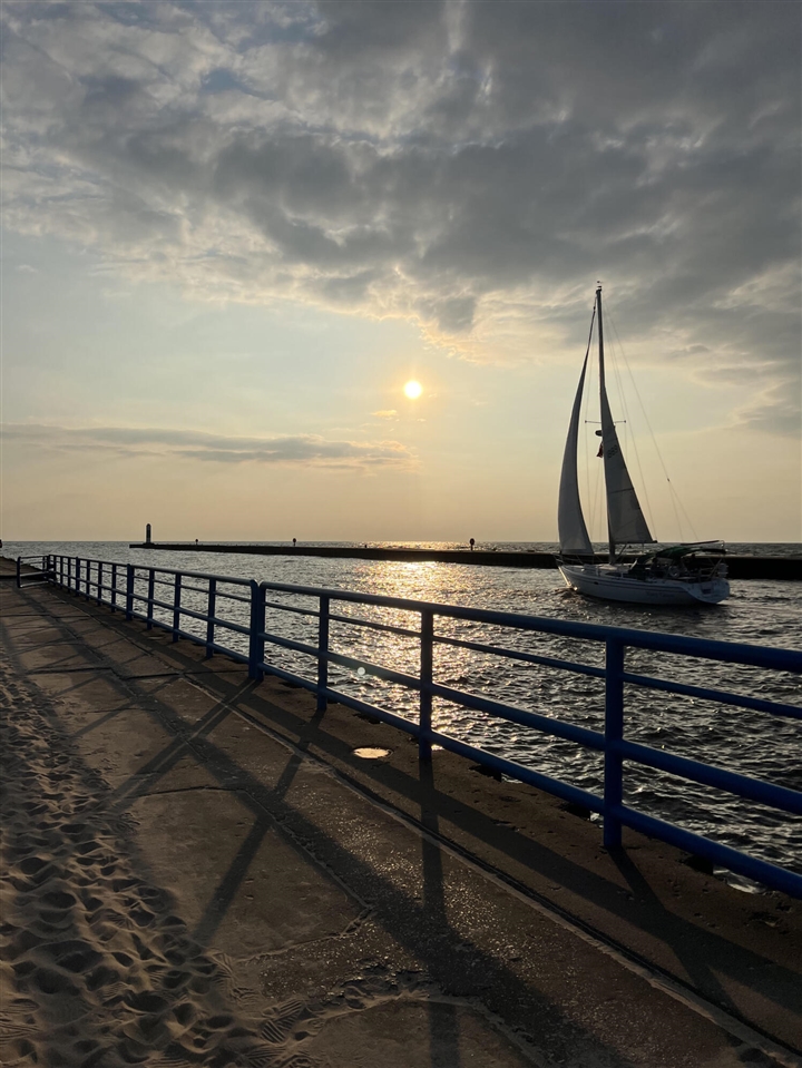 72157 Beacon Court, South Haven, MI, 49090-7902