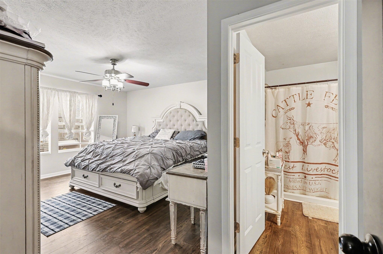 72157 Beacon Court, South Haven, MI, 49090-7902